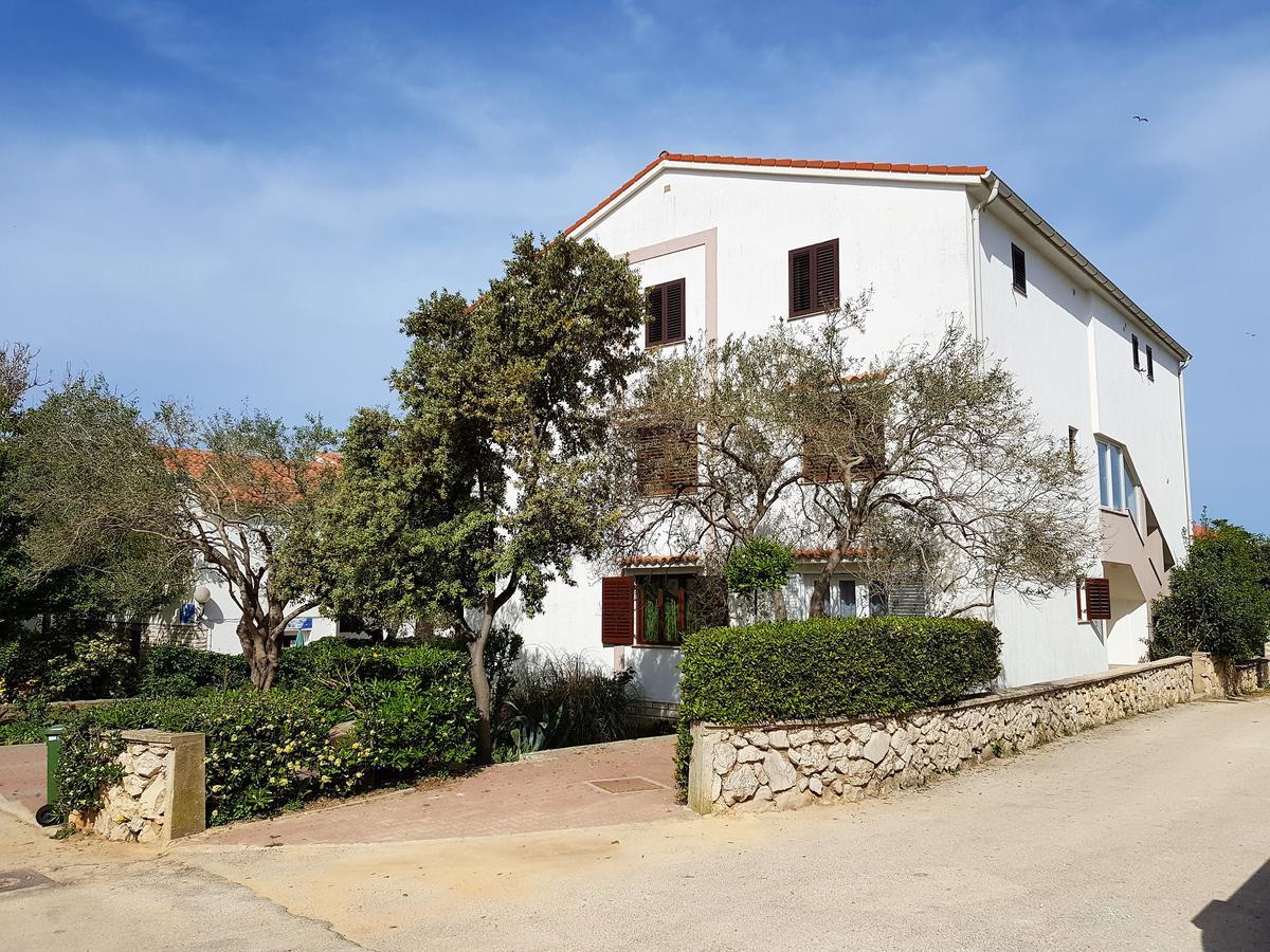 Apartments Monica Novalja Exterior photo